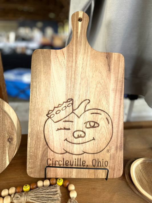 "Winky" cutting board